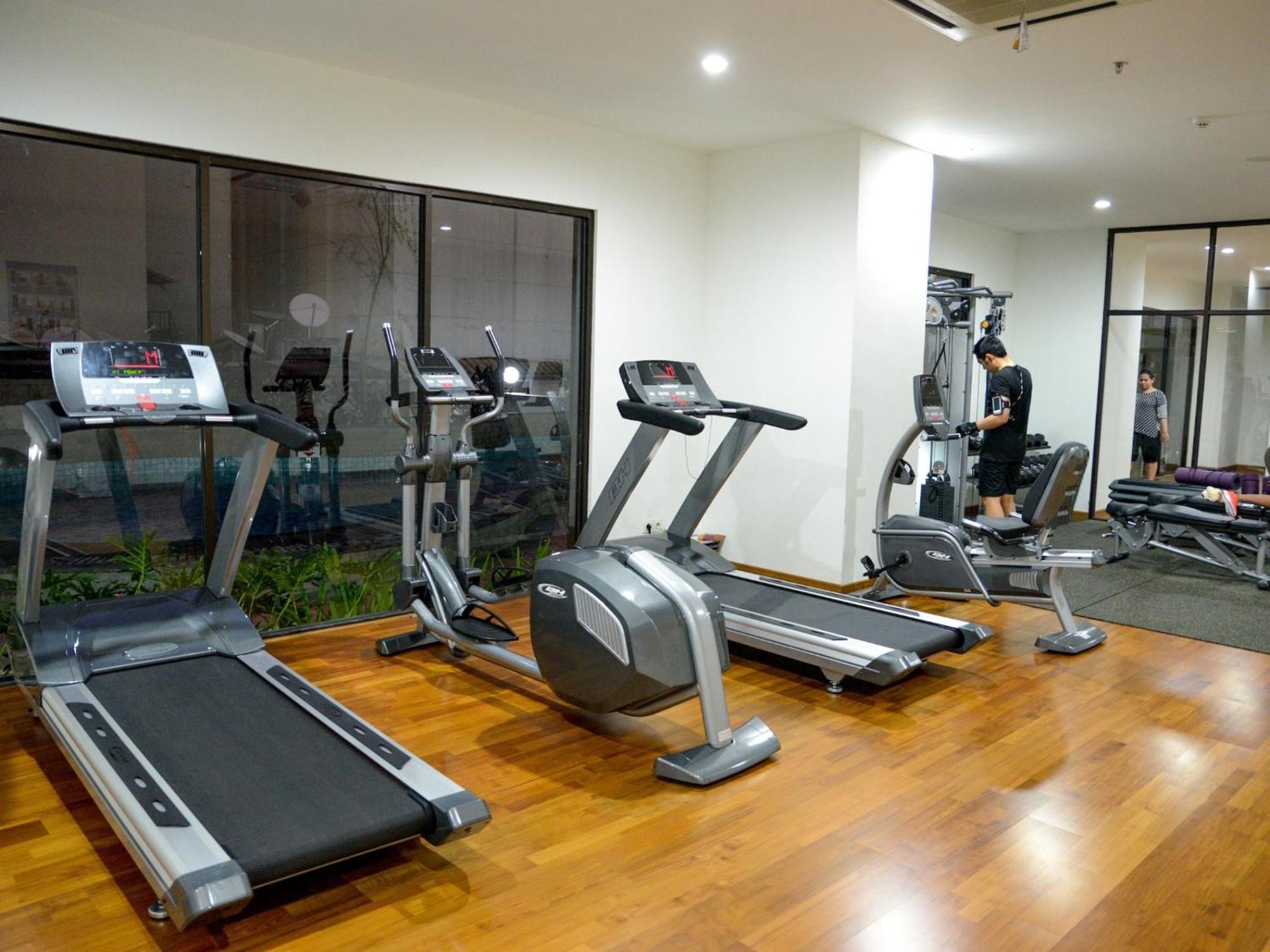 The Cupcake Suites Jakarta Bagian luar foto