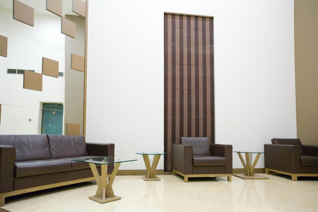 The Cupcake Suites Jakarta Bagian luar foto