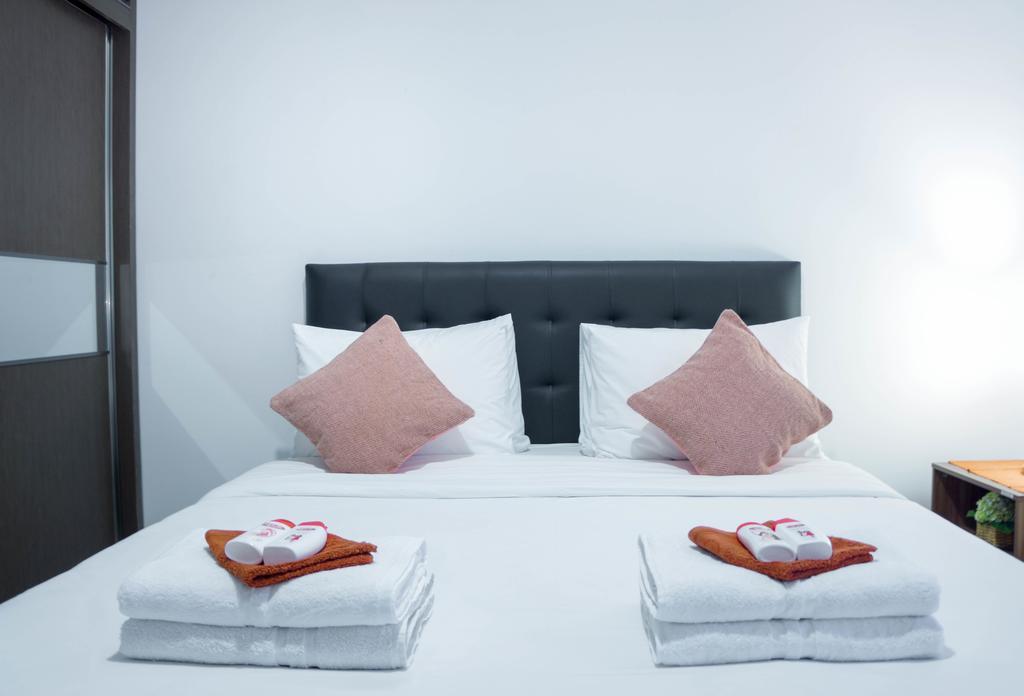 The Cupcake Suites Jakarta Bagian luar foto