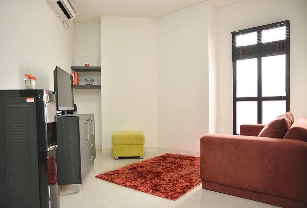 The Cupcake Suites Jakarta Bagian luar foto