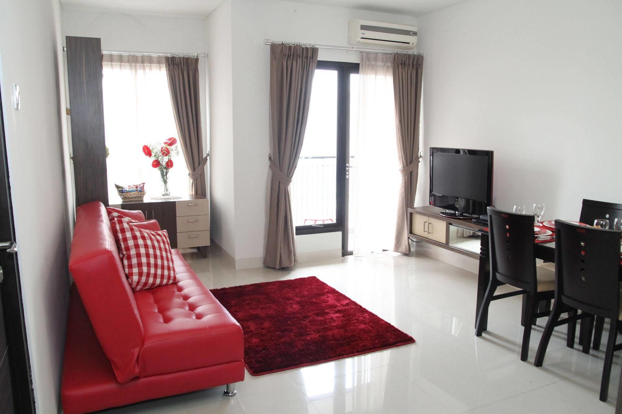 The Cupcake Suites Jakarta Bagian luar foto